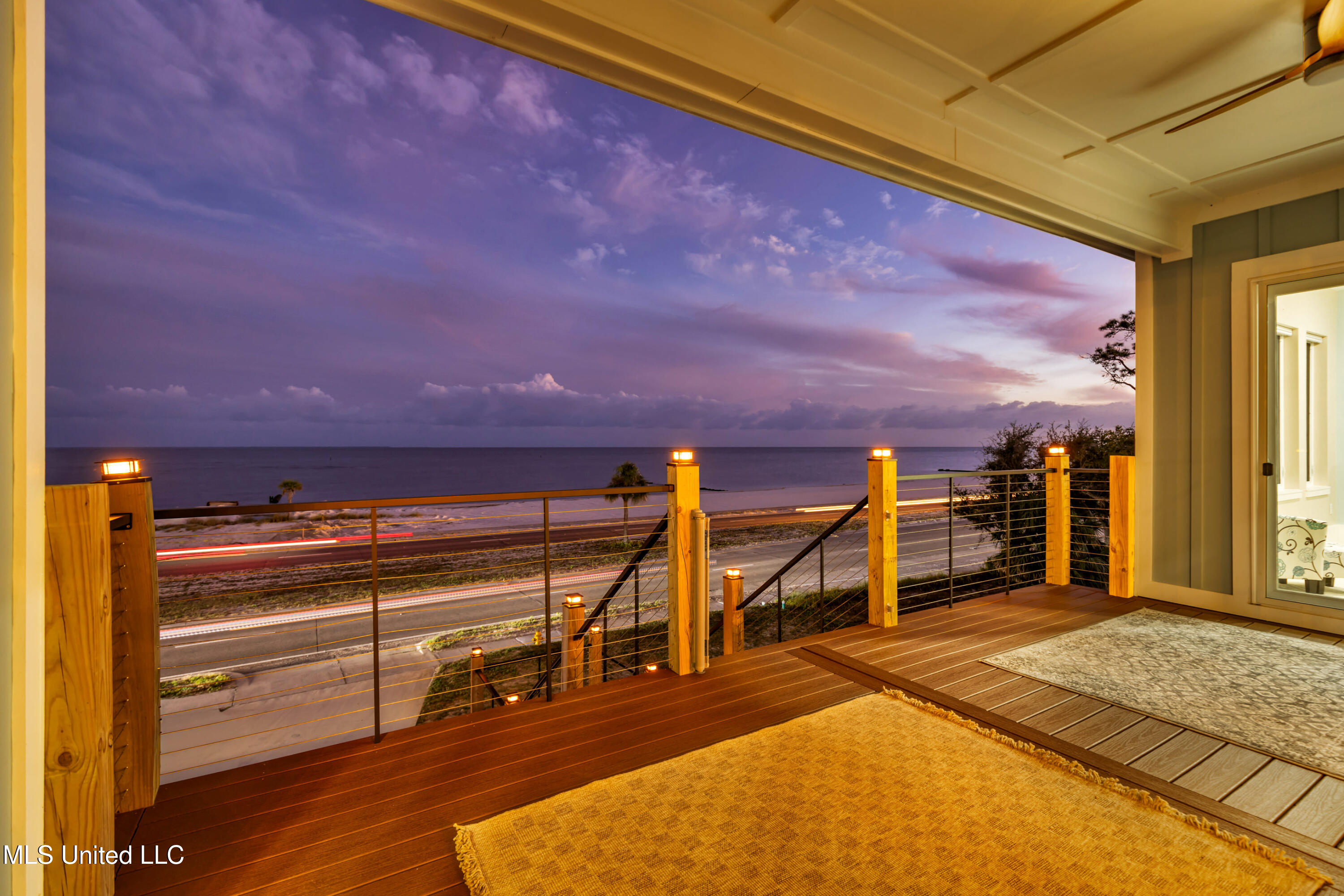 790 W Beach Boulevard Property Photo 3