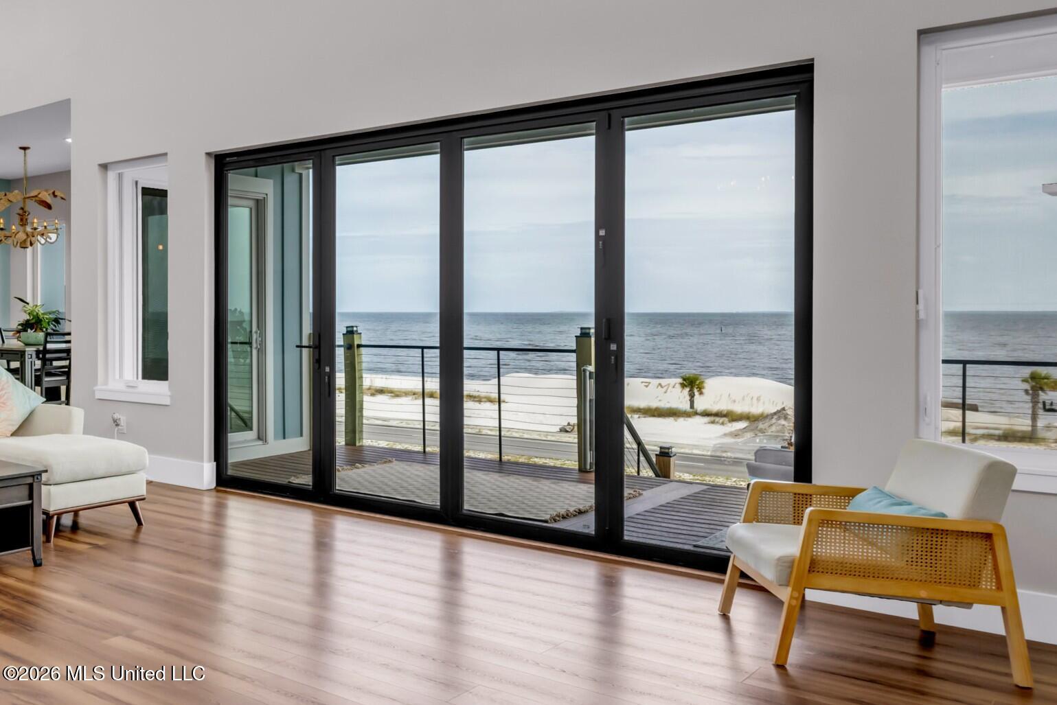 790 W Beach Boulevard Property Photo 24