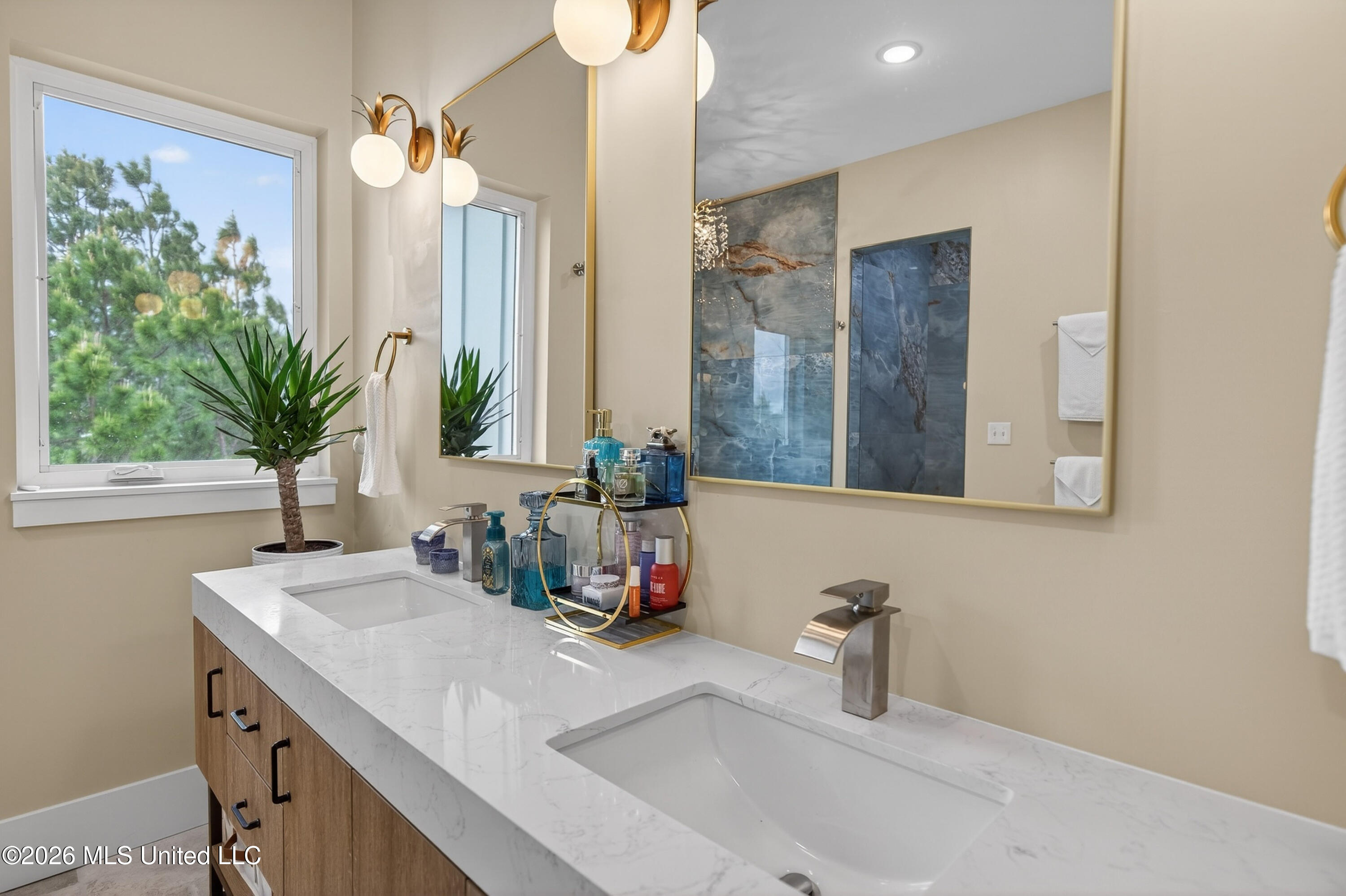 790 W Beach Boulevard Property Photo 59