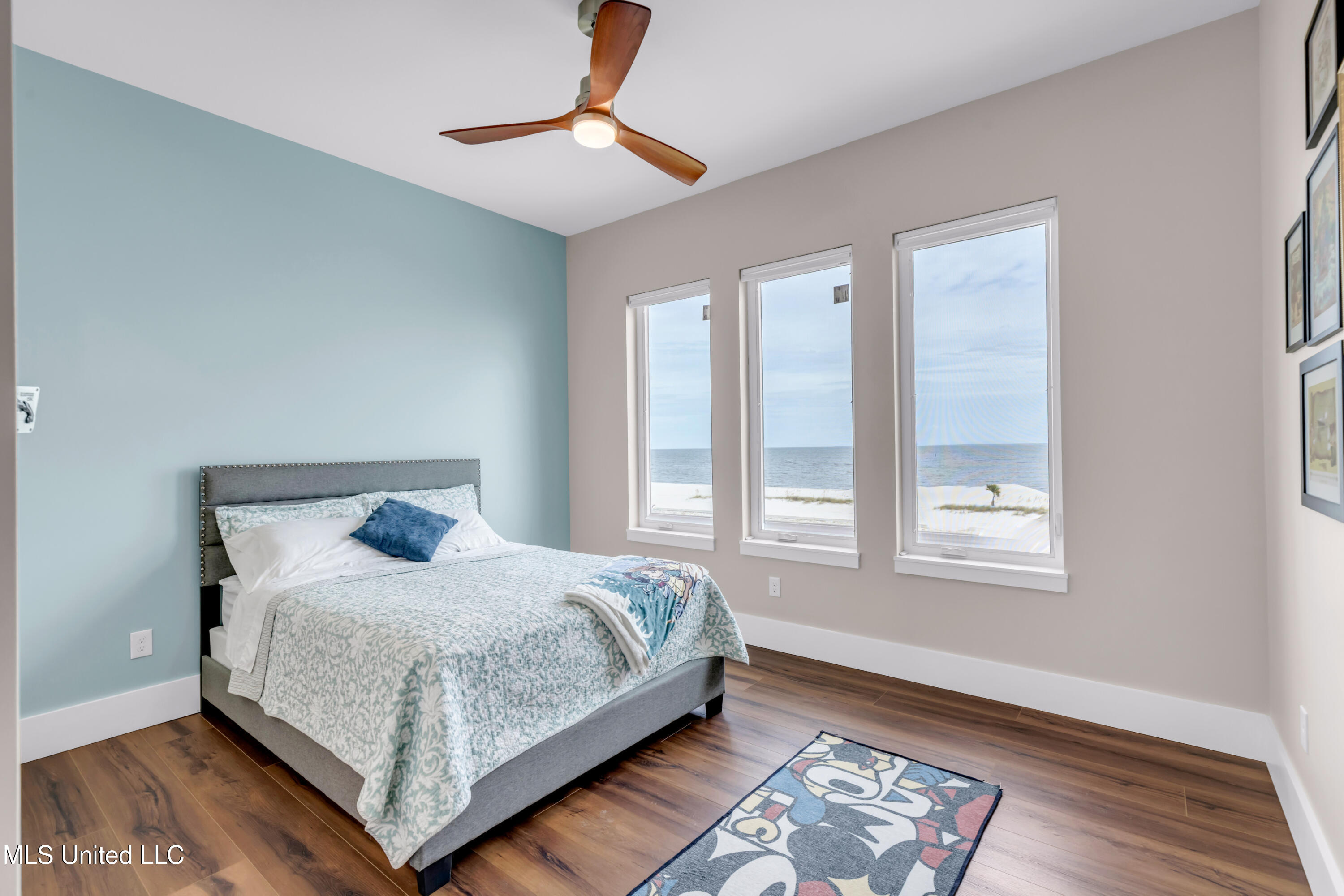 790 W Beach Boulevard Property Photo 61
