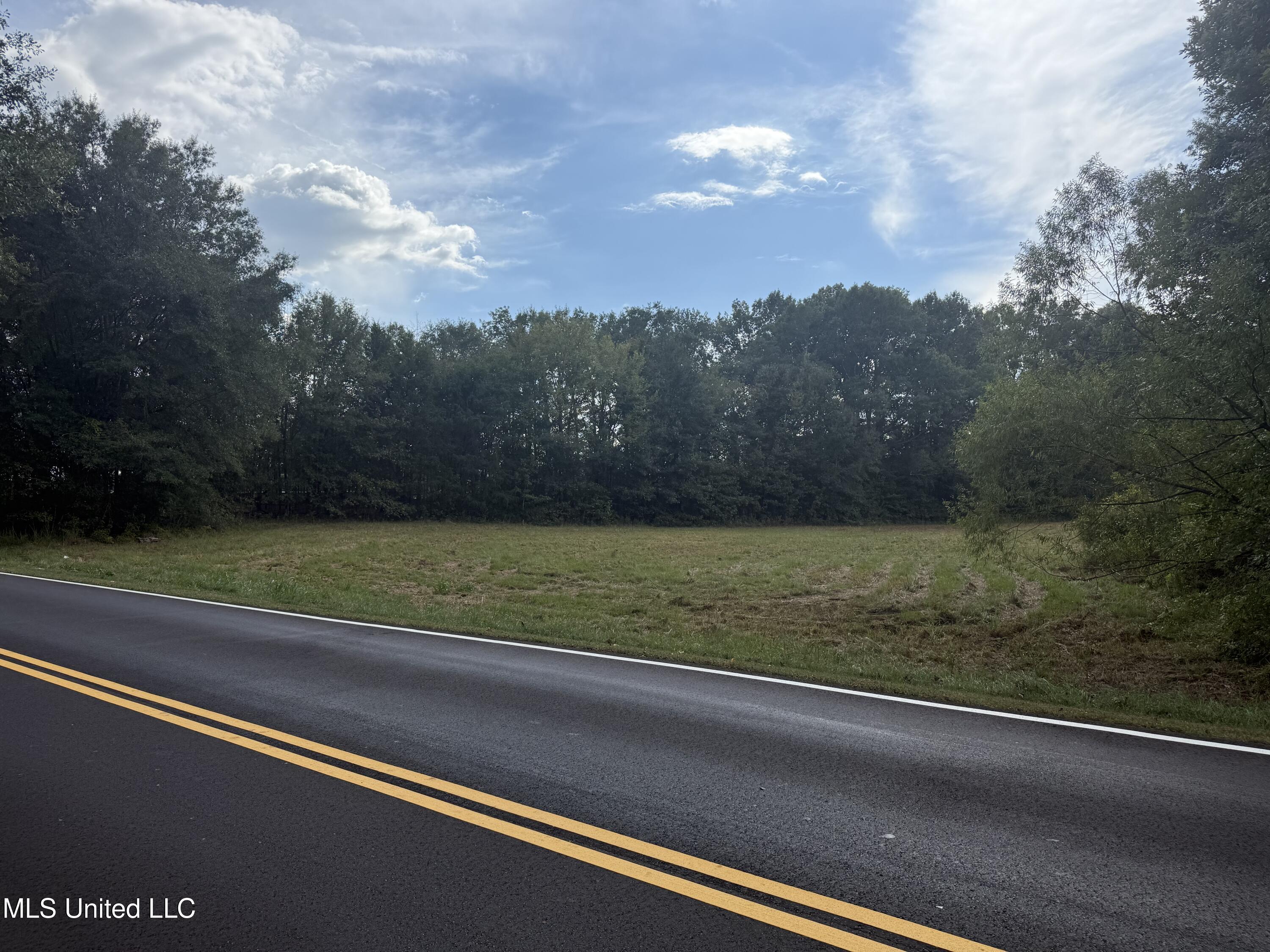 1st Street Property Photo 12