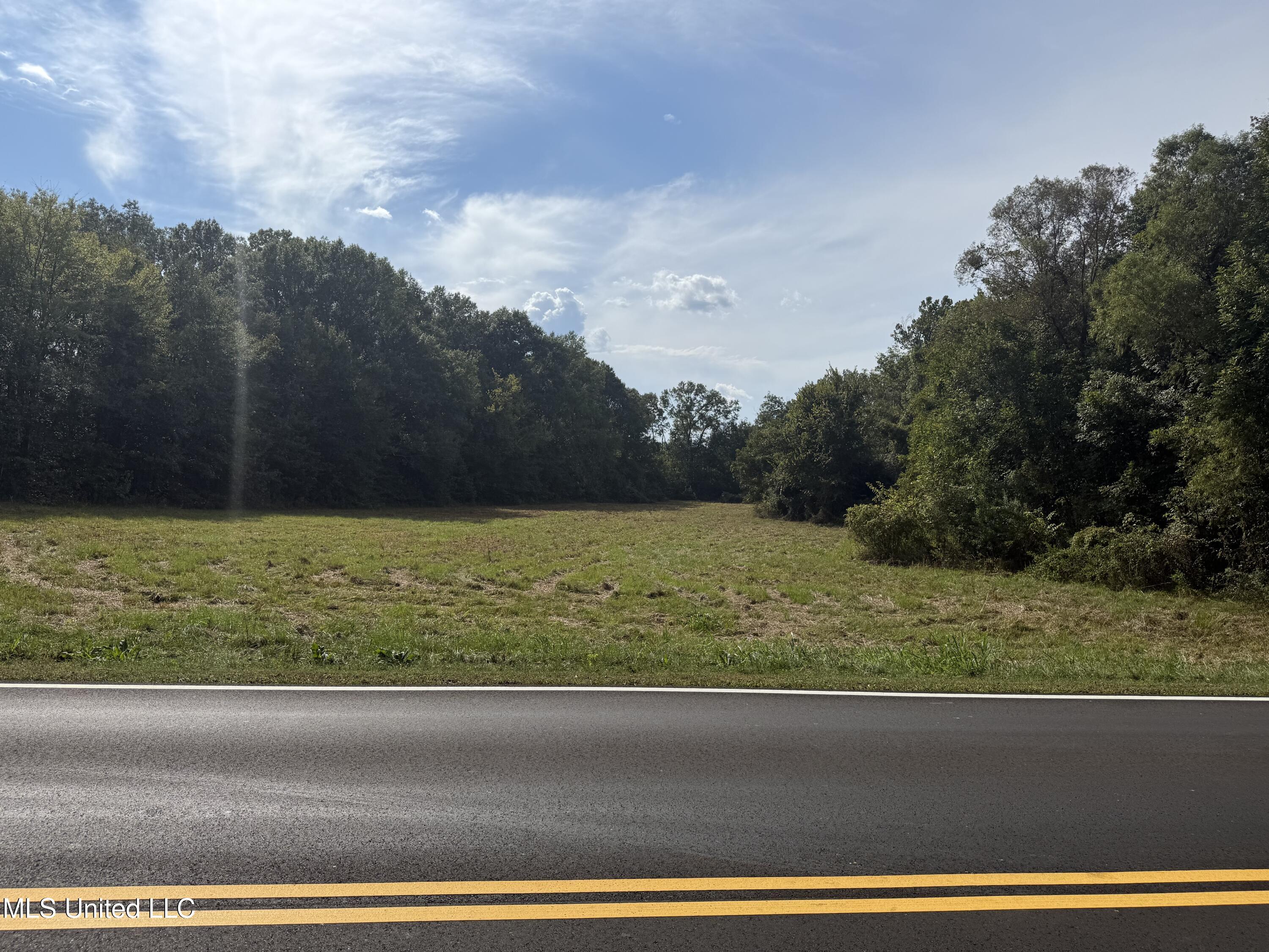 1st Street Property Photo 13