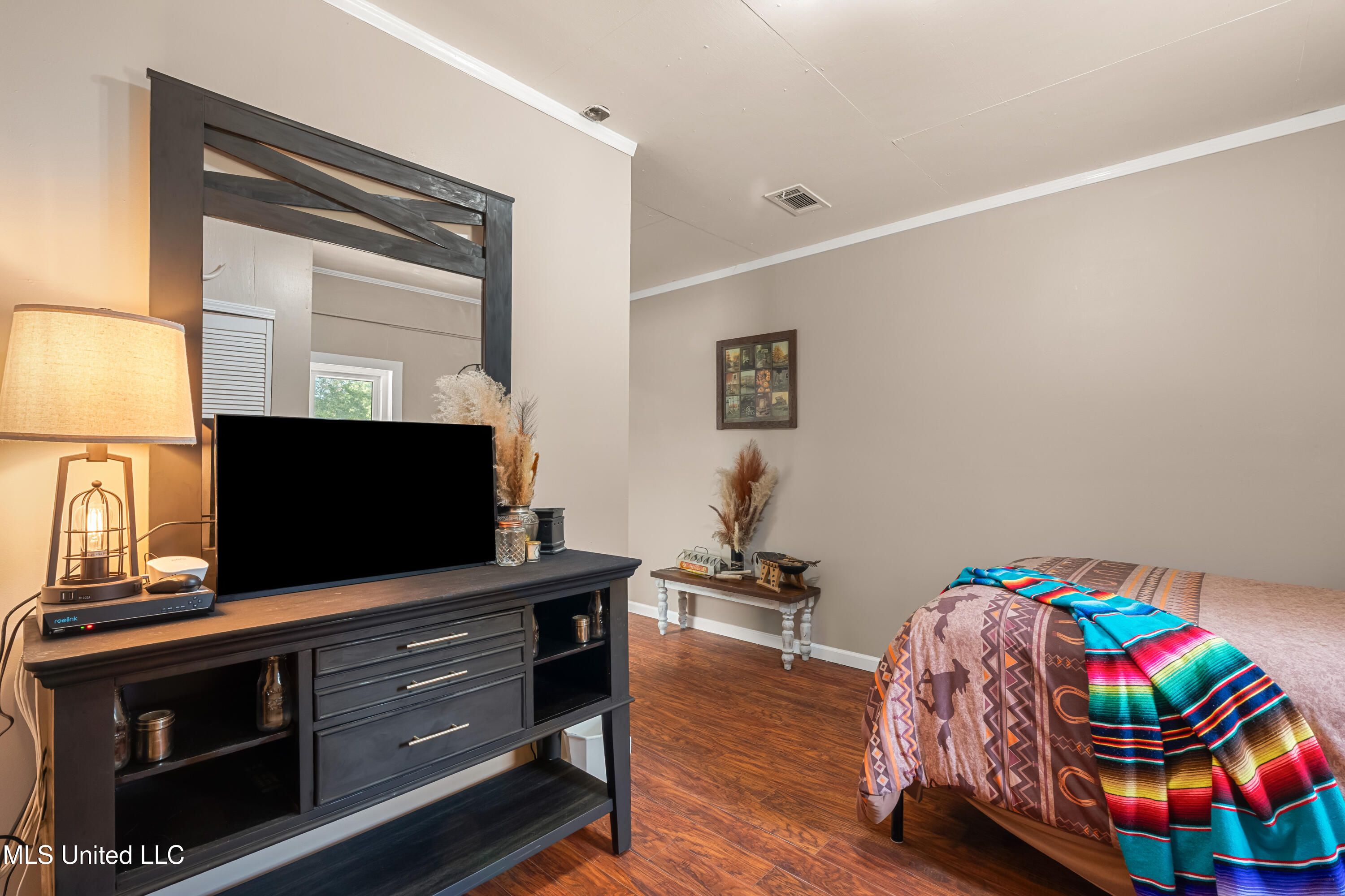 222 Log Cabin Road Property Photo 23