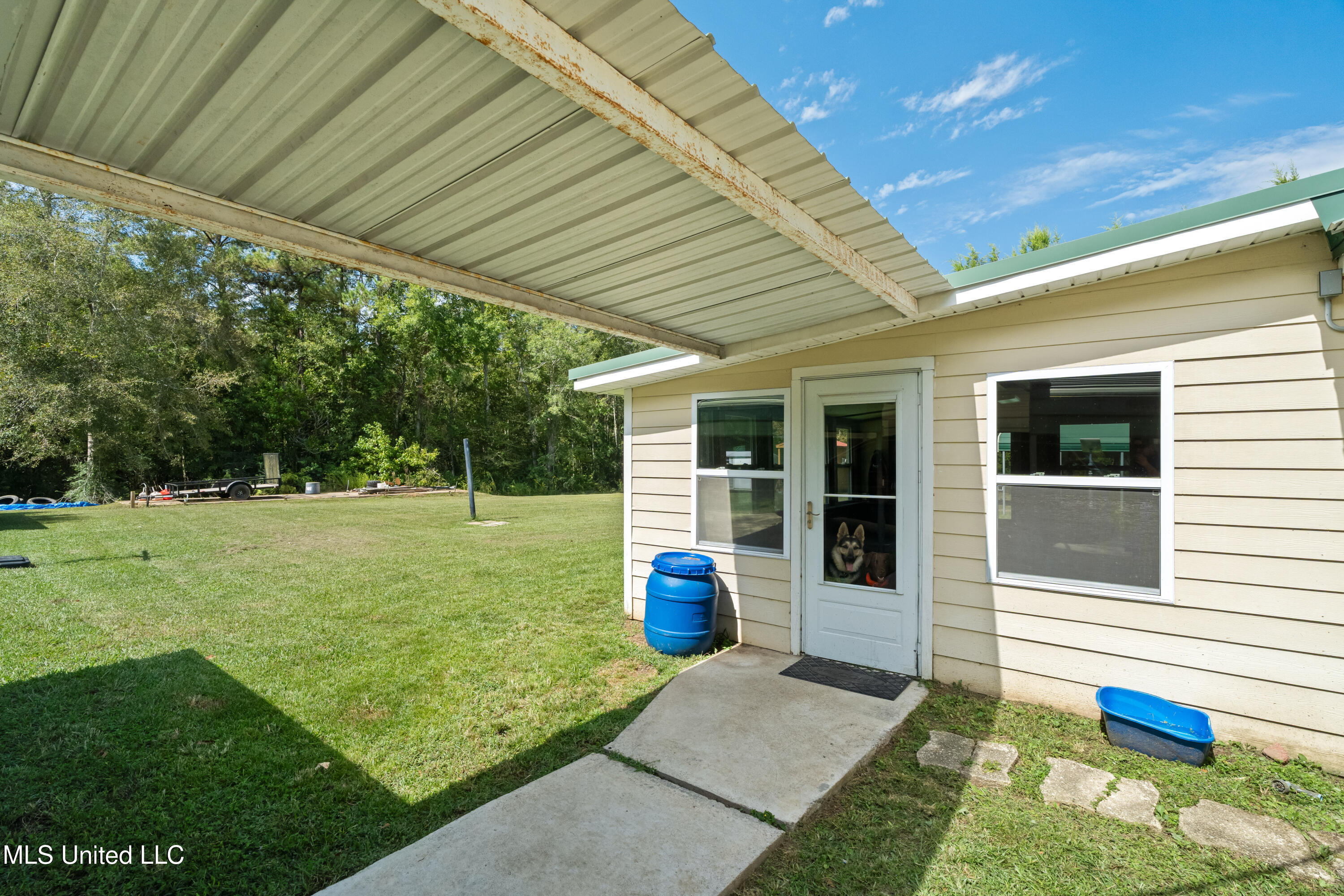 222 Log Cabin Road Property Photo 34