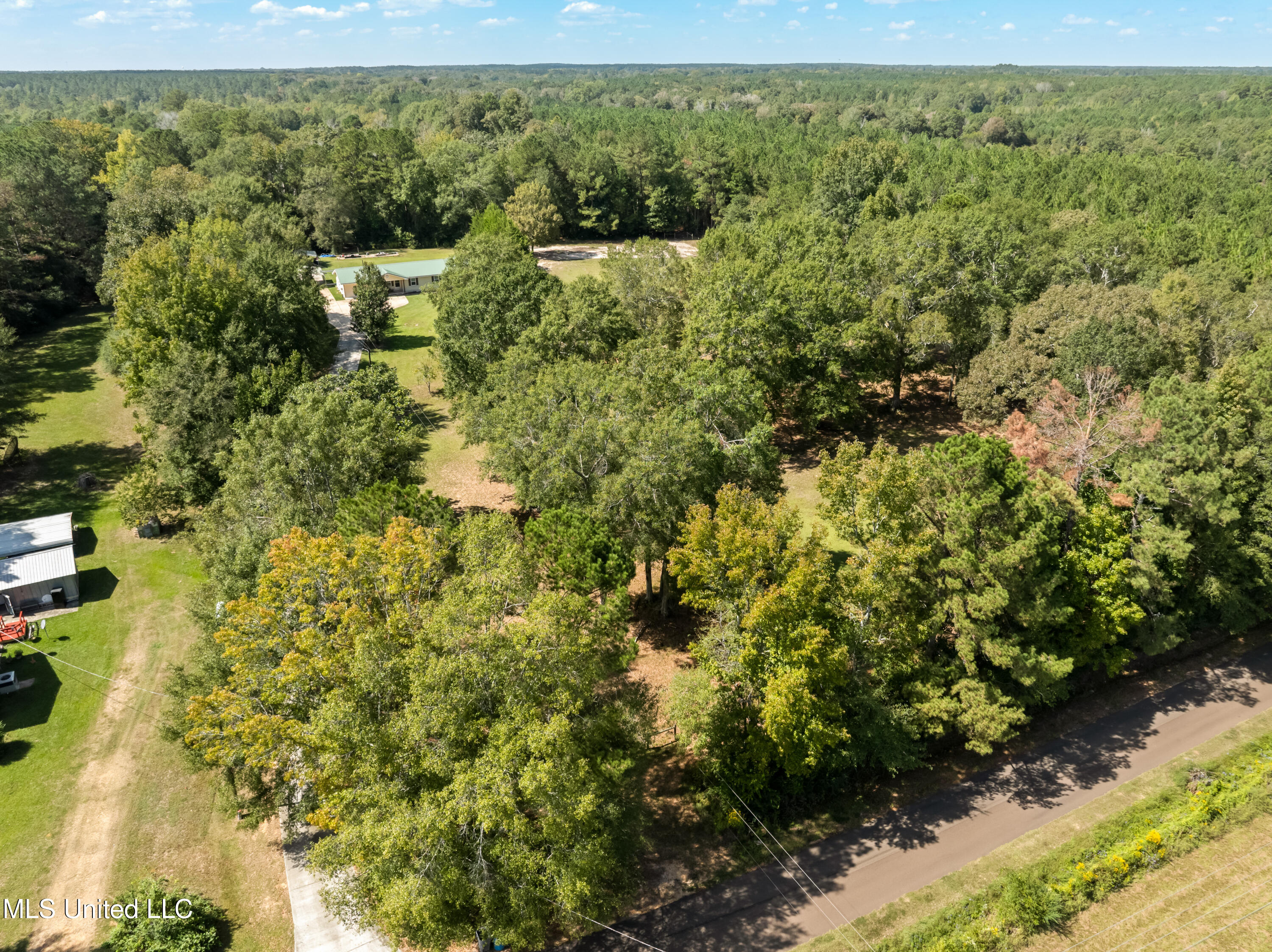 222 Log Cabin Road Property Photo 44