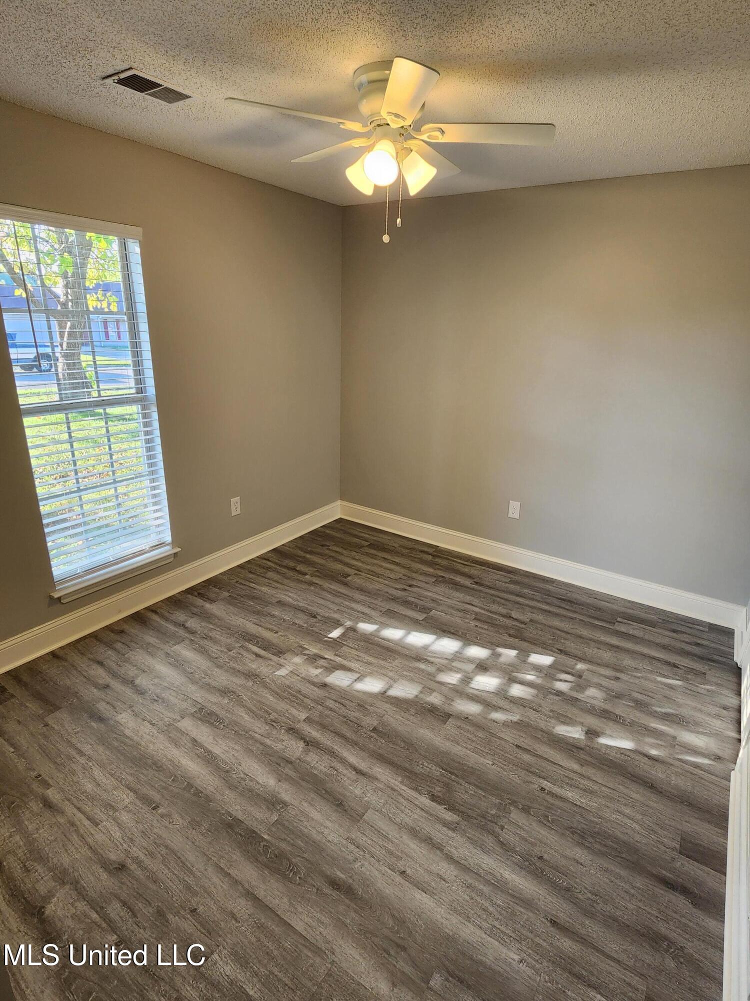 7162 Layne Drive Property Photo 21