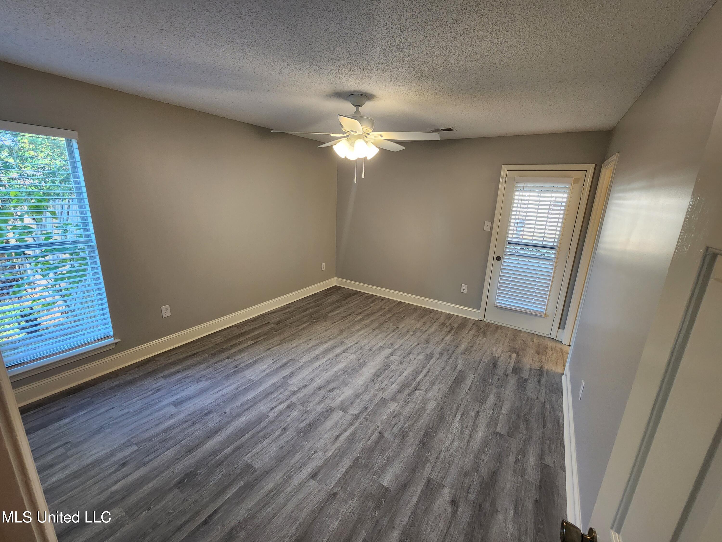 7162 Layne Drive Property Photo 25