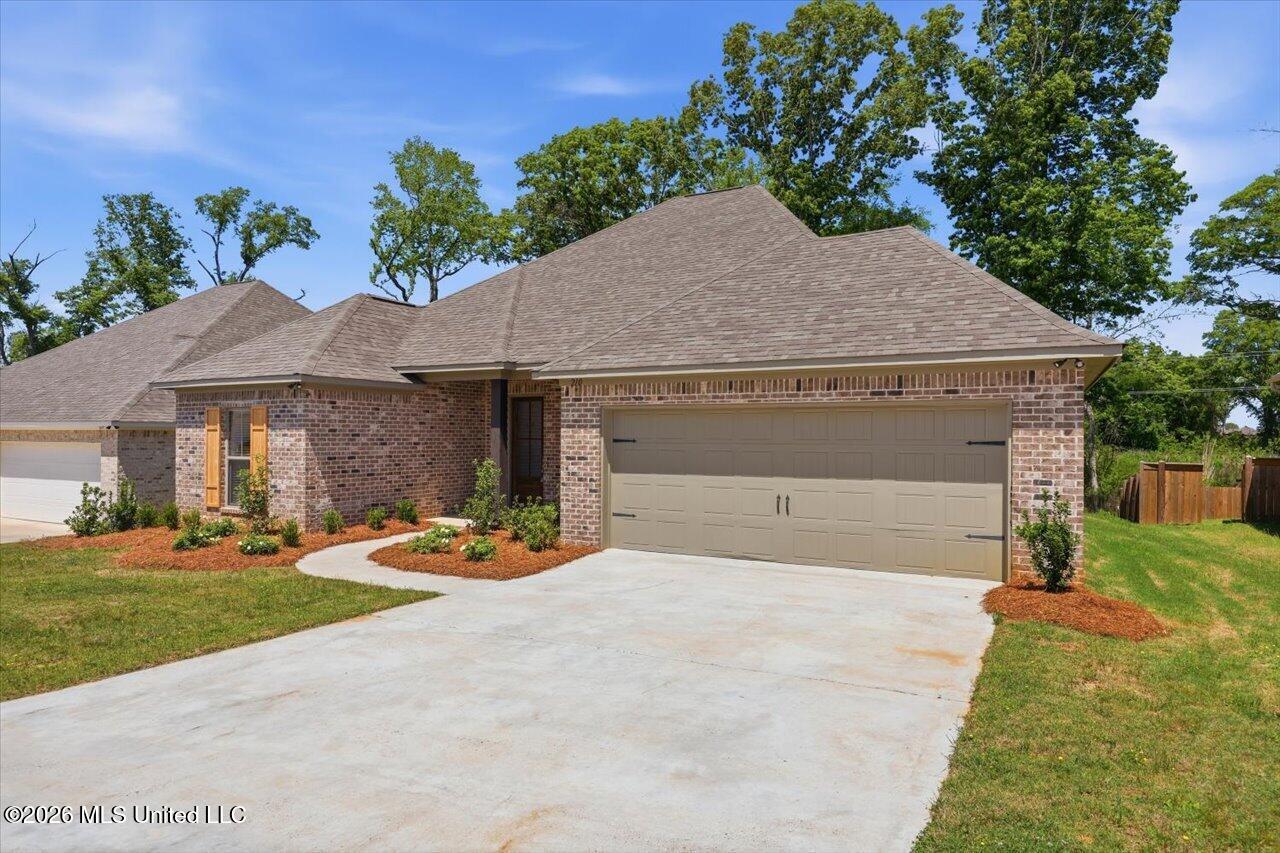 210 Birch Lane Property Photo 4
