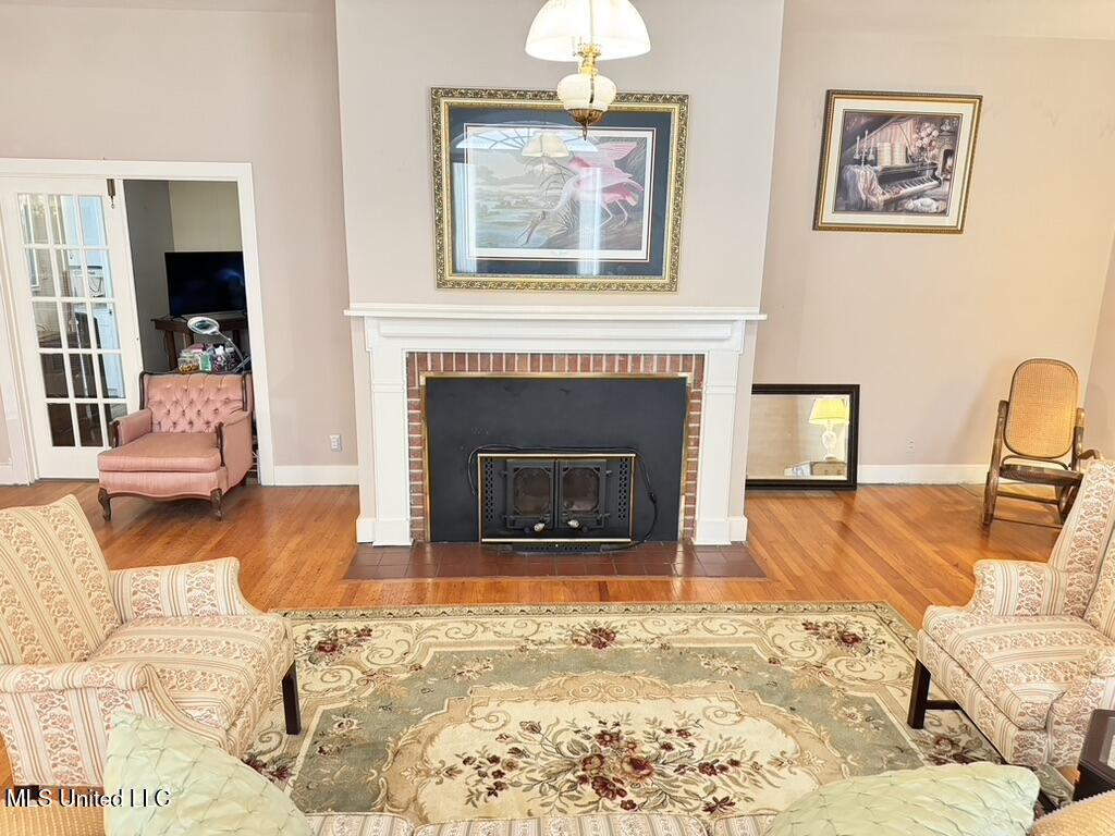 216 Lower Woodville Road Property Photo 3