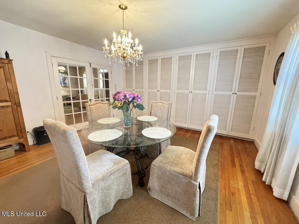 216 Lower Woodville Road Property Photo 8