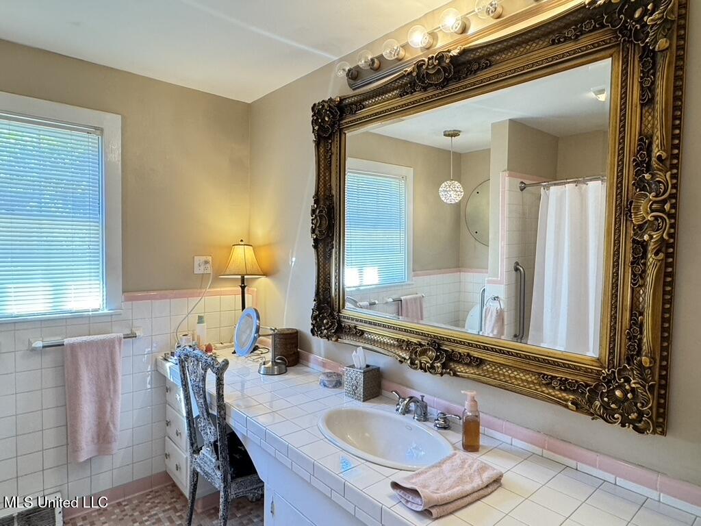 216 Lower Woodville Road Property Photo 21