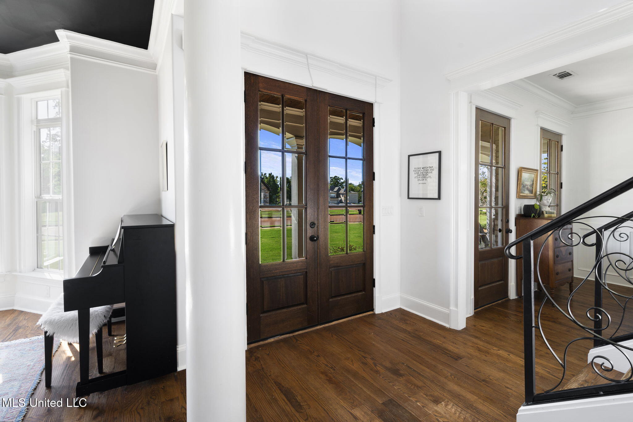 566 E Shadow View Drive Property Photo 7