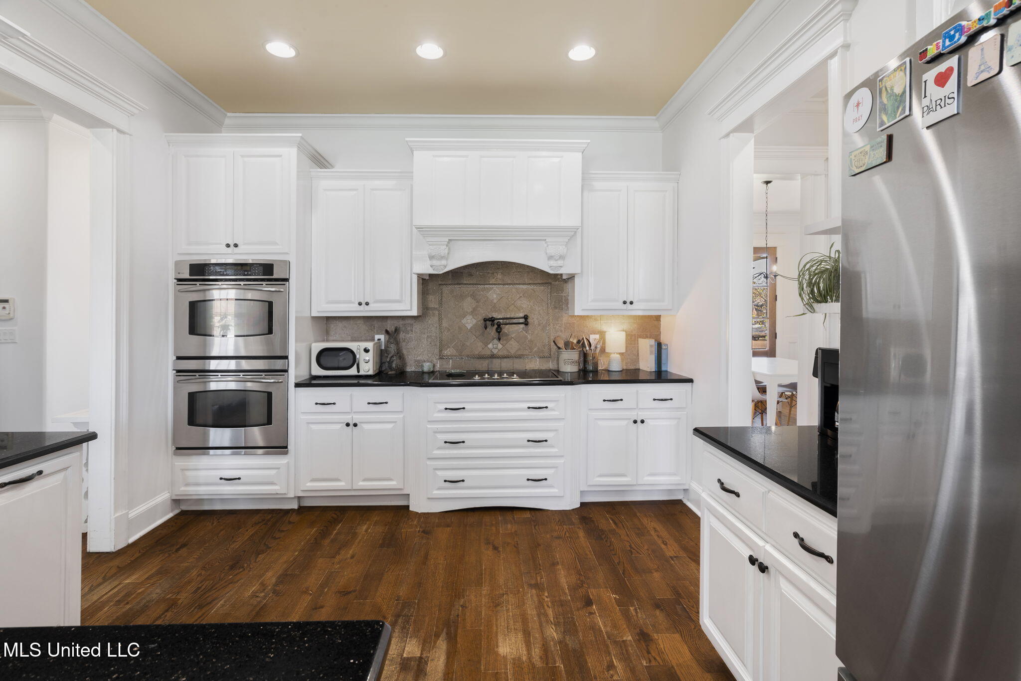 566 E Shadow View Drive Property Photo 14