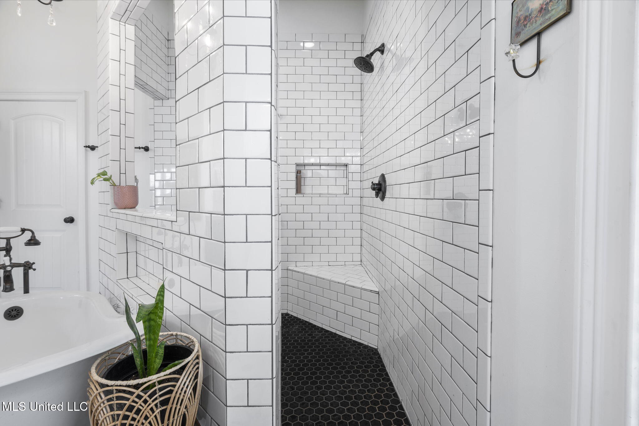 566 E Shadow View Drive Property Photo 28