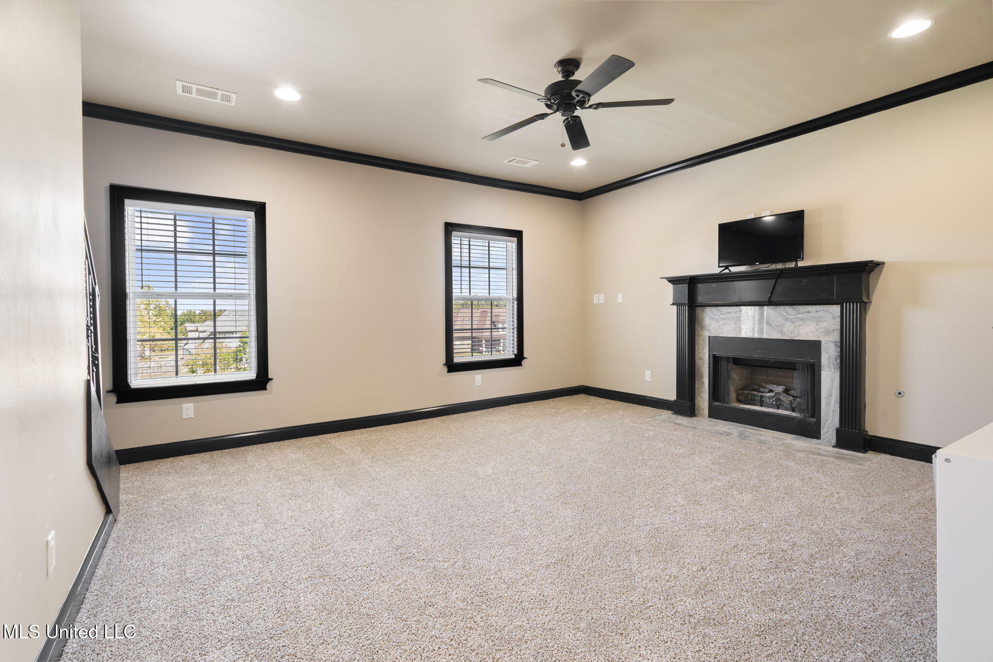 566 E Shadow View Drive Property Photo 30