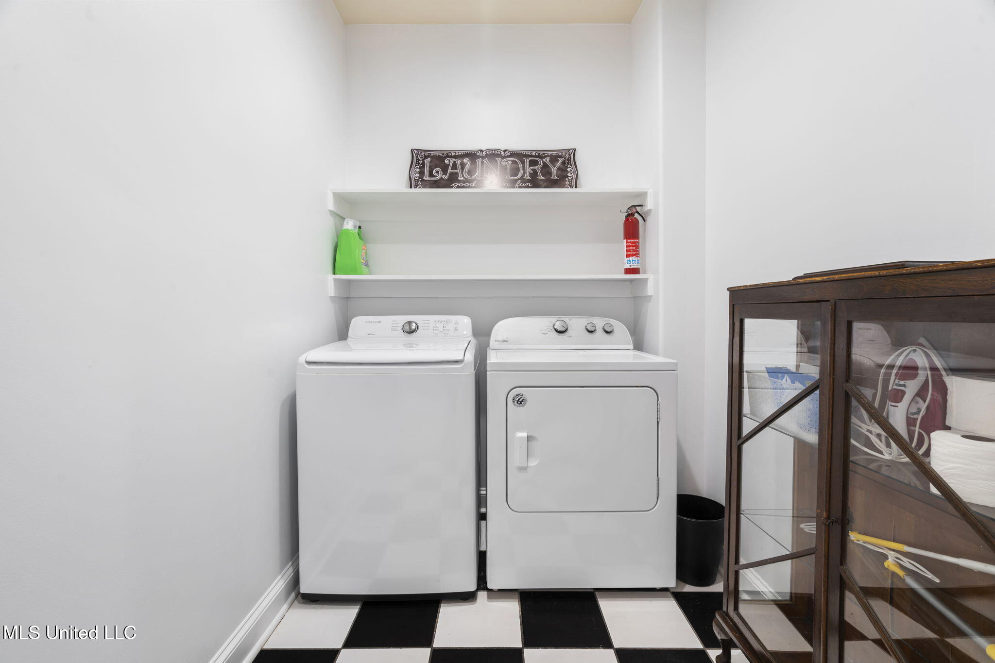 566 E Shadow View Drive Property Photo 36