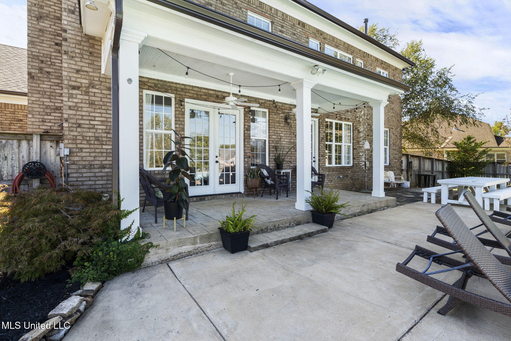 566 E Shadow View Drive Property Photo 37