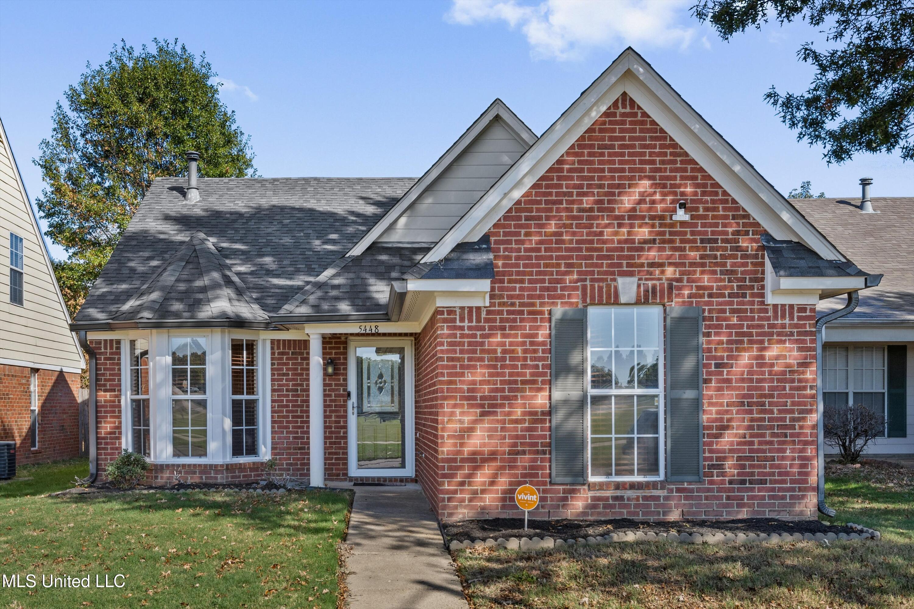 5448 Pollard Drive Property Photo 1