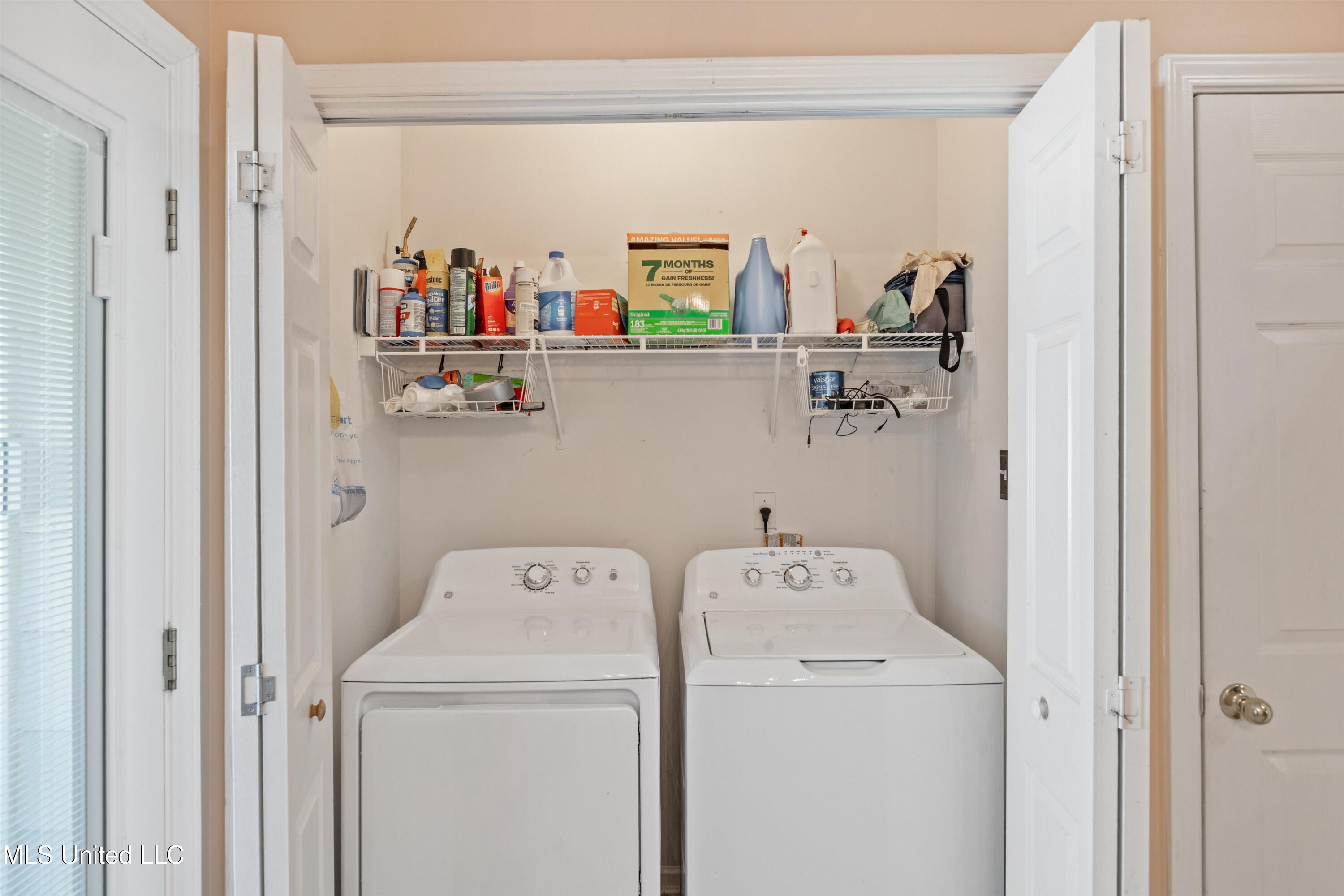 5448 Pollard Drive Property Photo 13