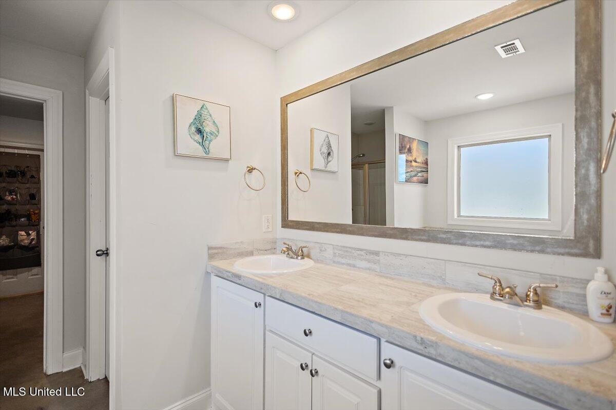 103 Brunswick Cove Property Photo 14