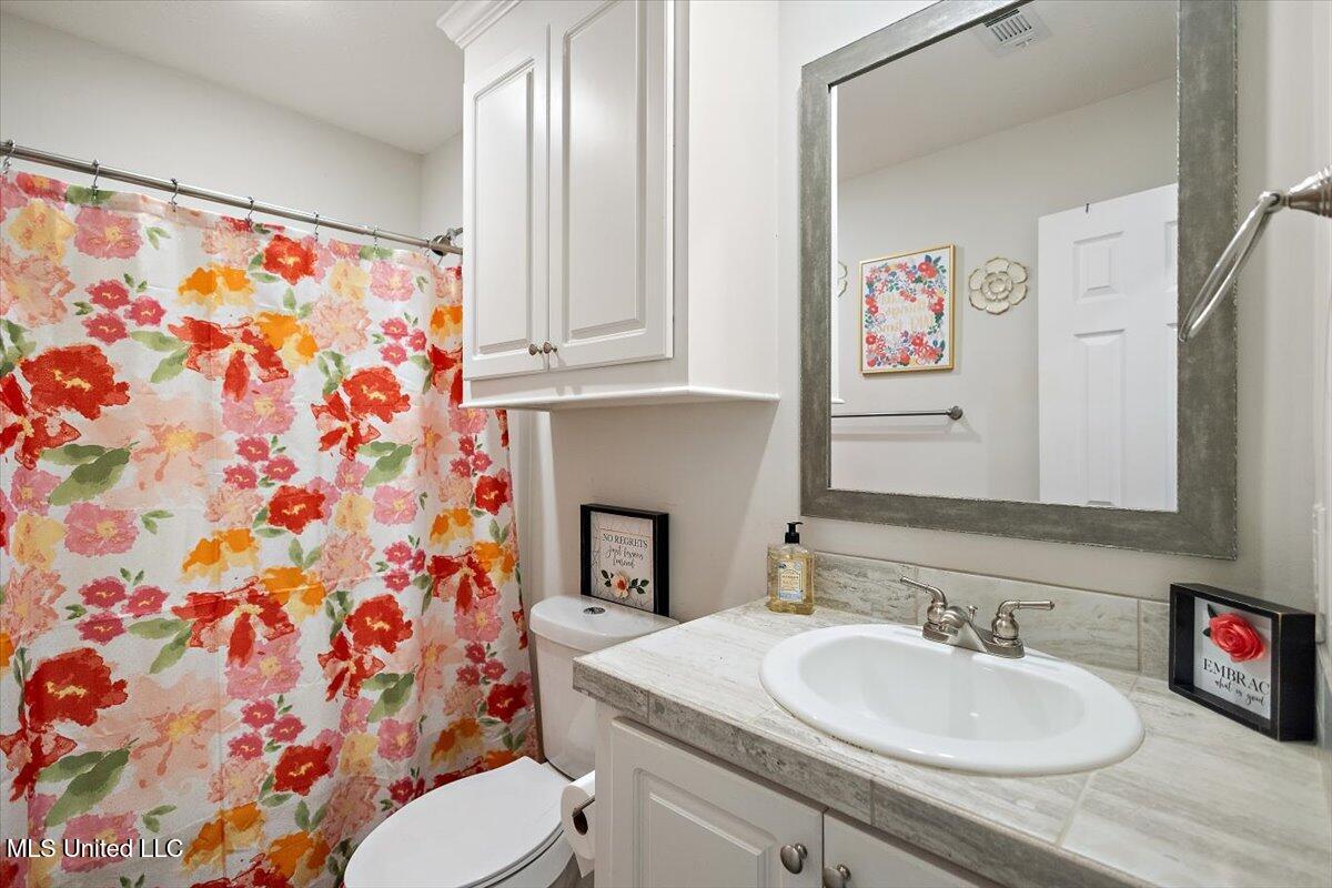 103 Brunswick Cove Property Photo 18