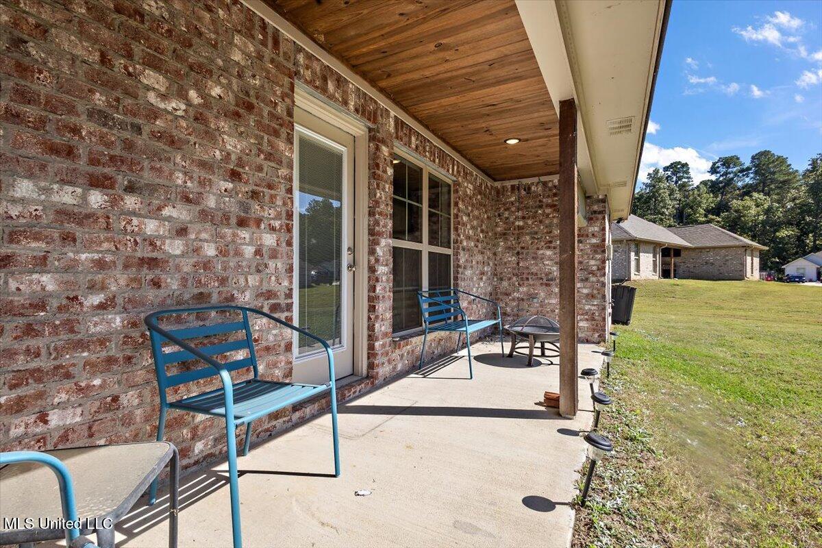 103 Brunswick Cove Property Photo 23