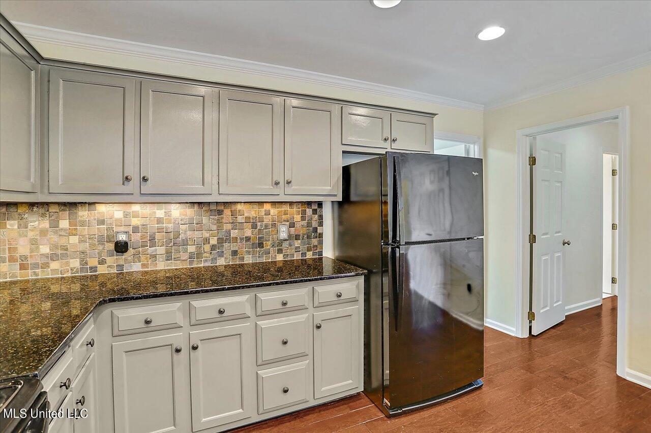 3104 Bridgeport Lane Property Photo 4