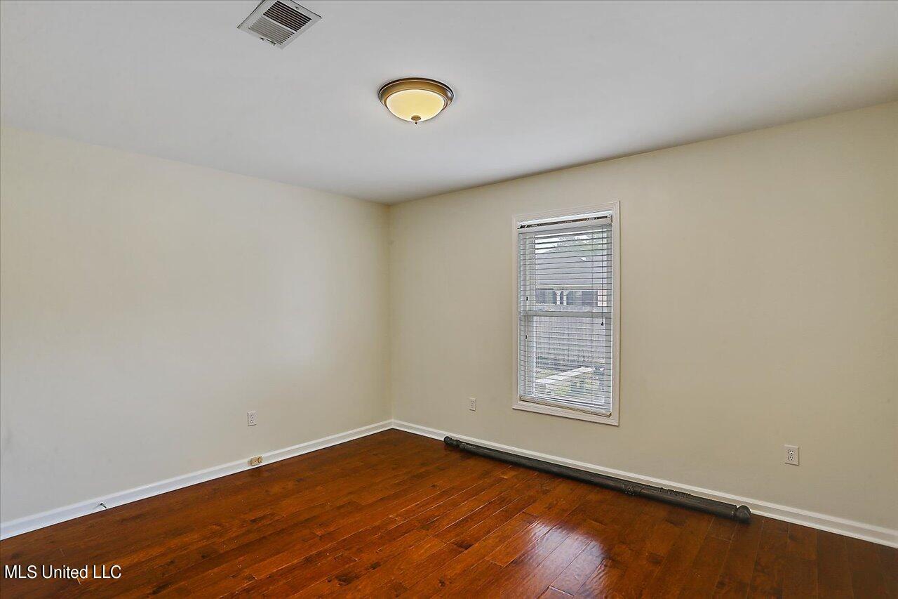 3104 Bridgeport Lane Property Photo 21