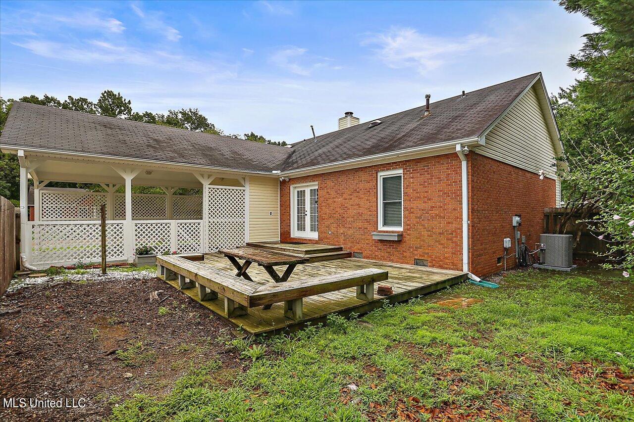 3104 Bridgeport Lane Property Photo 26