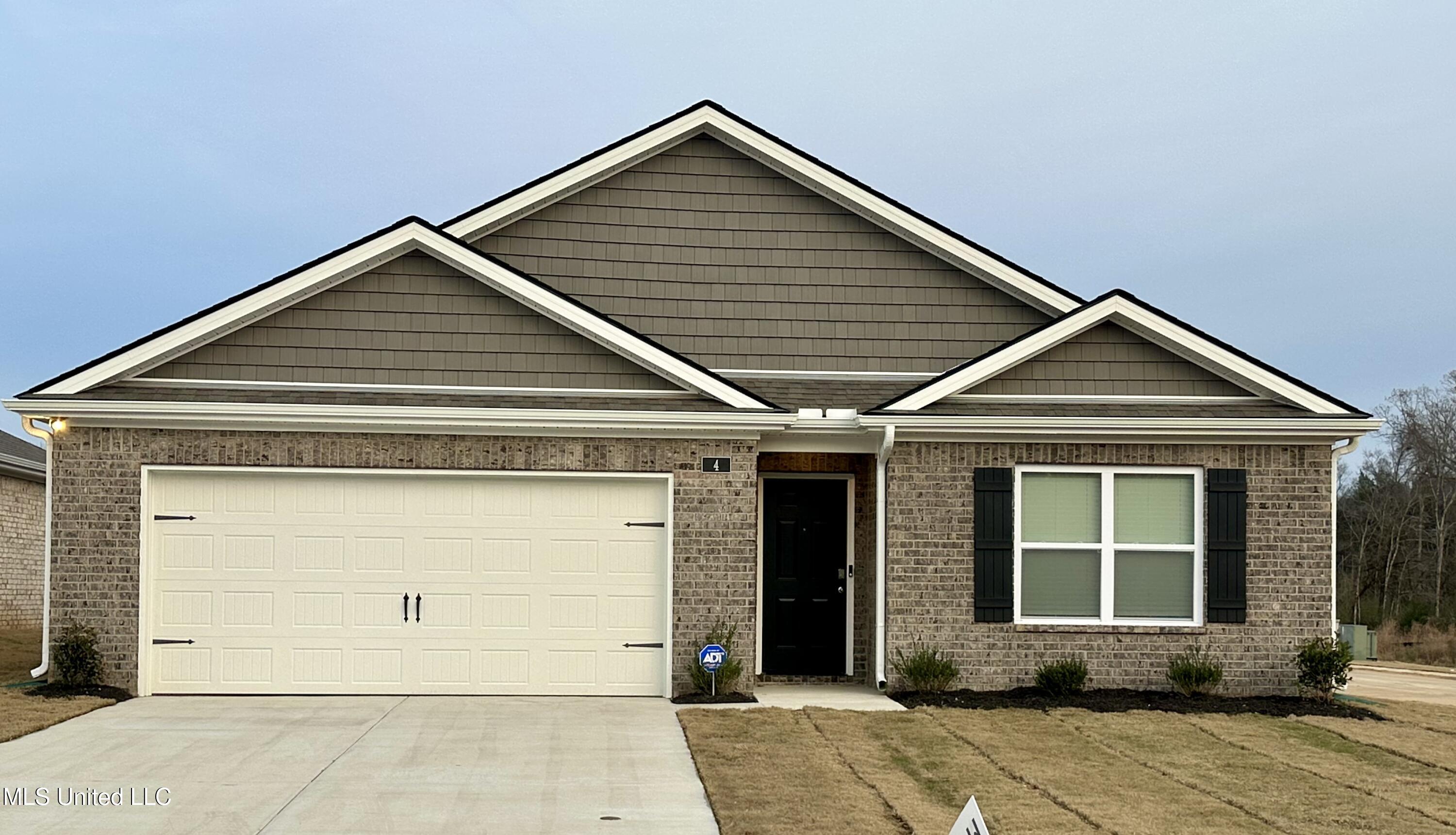 4 Silo Lane Property Photo 1