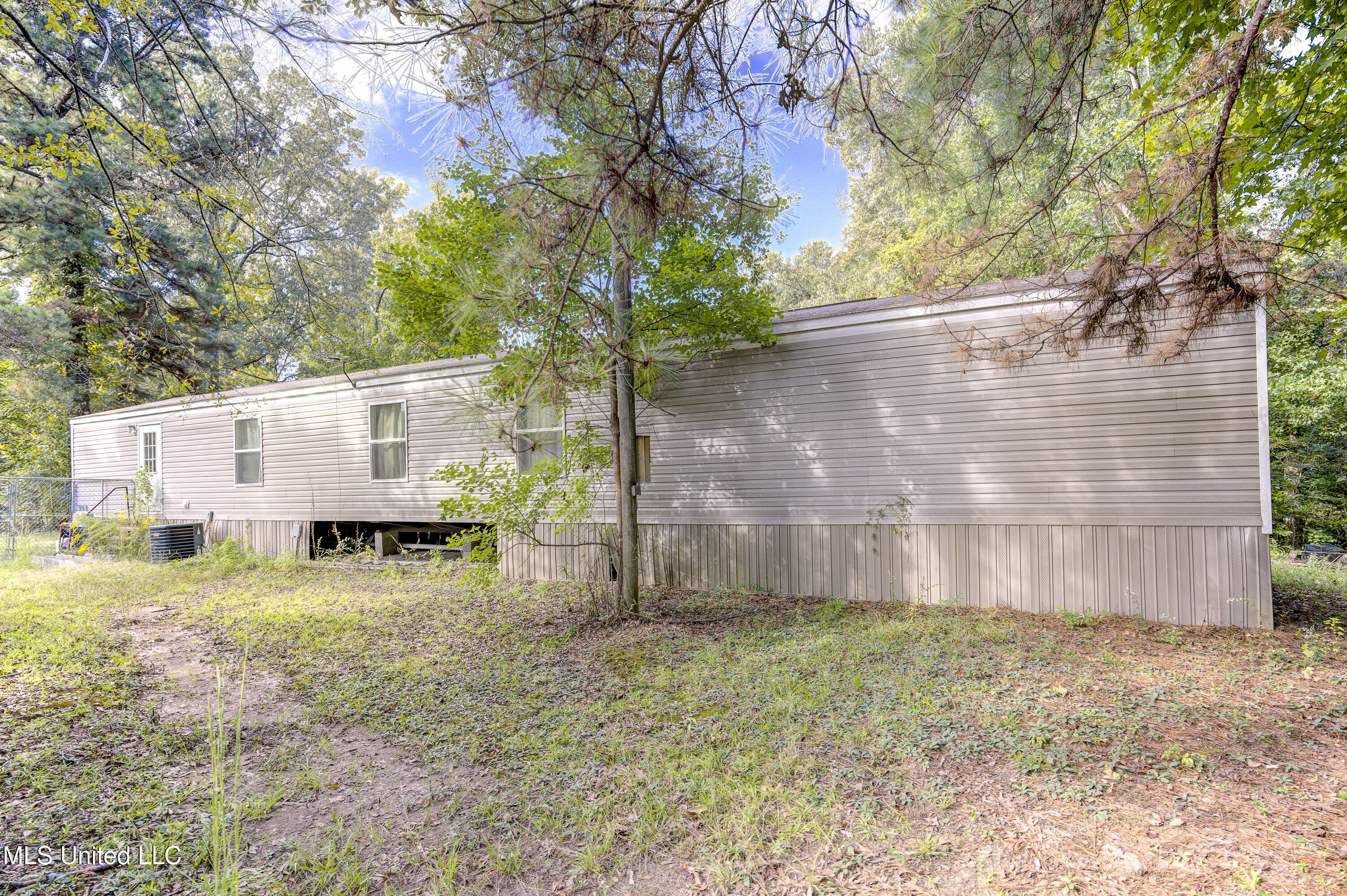 320 Roy Young Road Property Photo 2