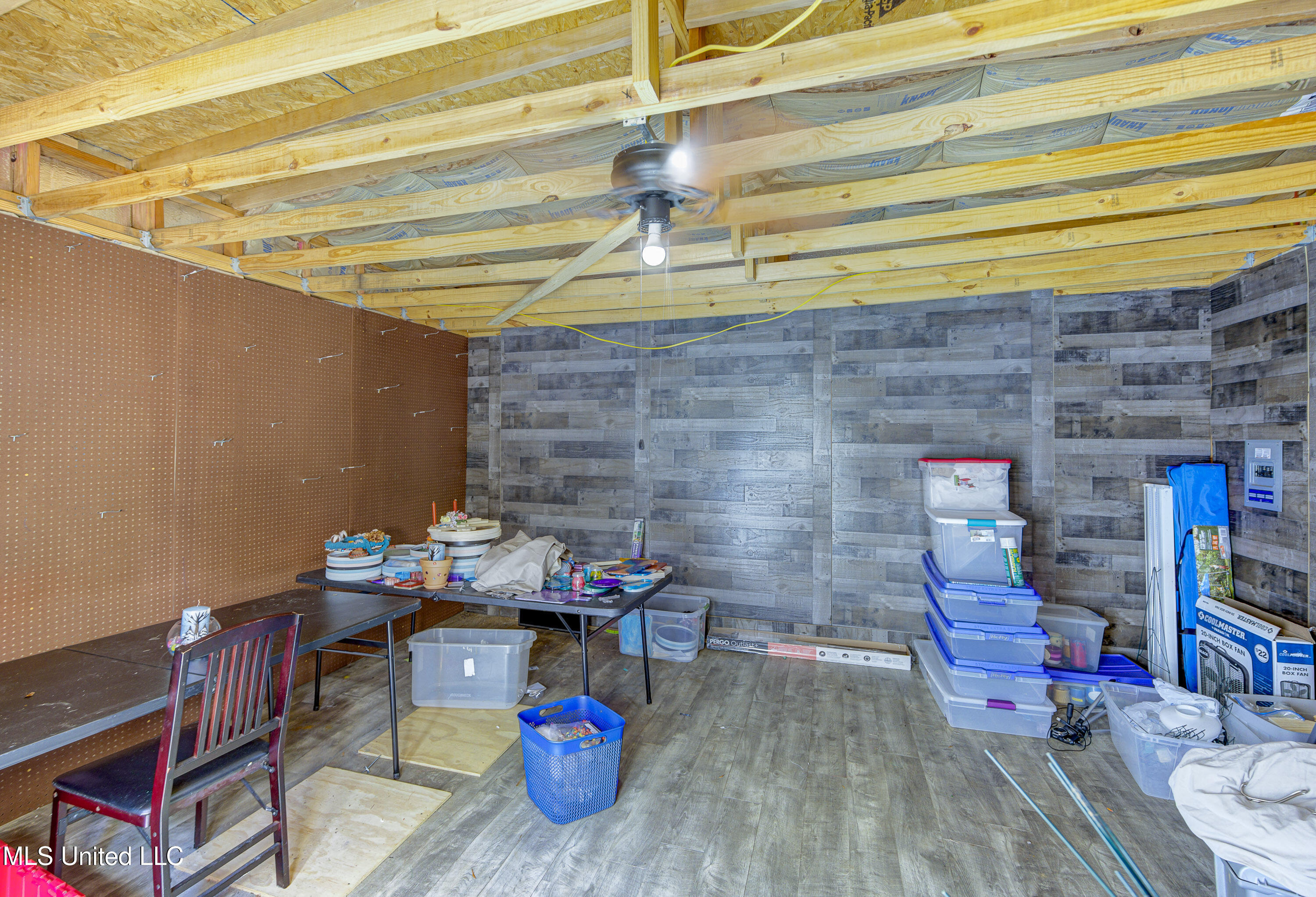 320 Roy Young Road Property Photo 6