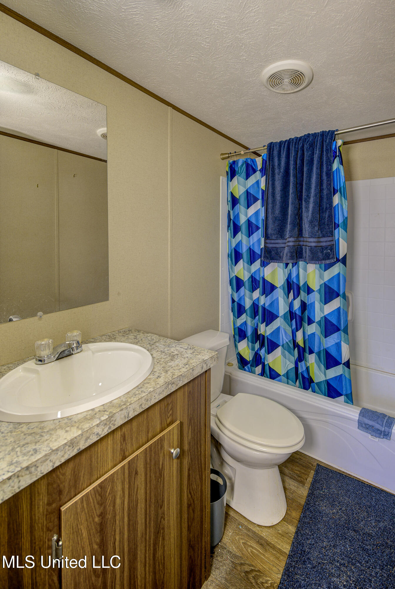 320 Roy Young Road Property Photo 11