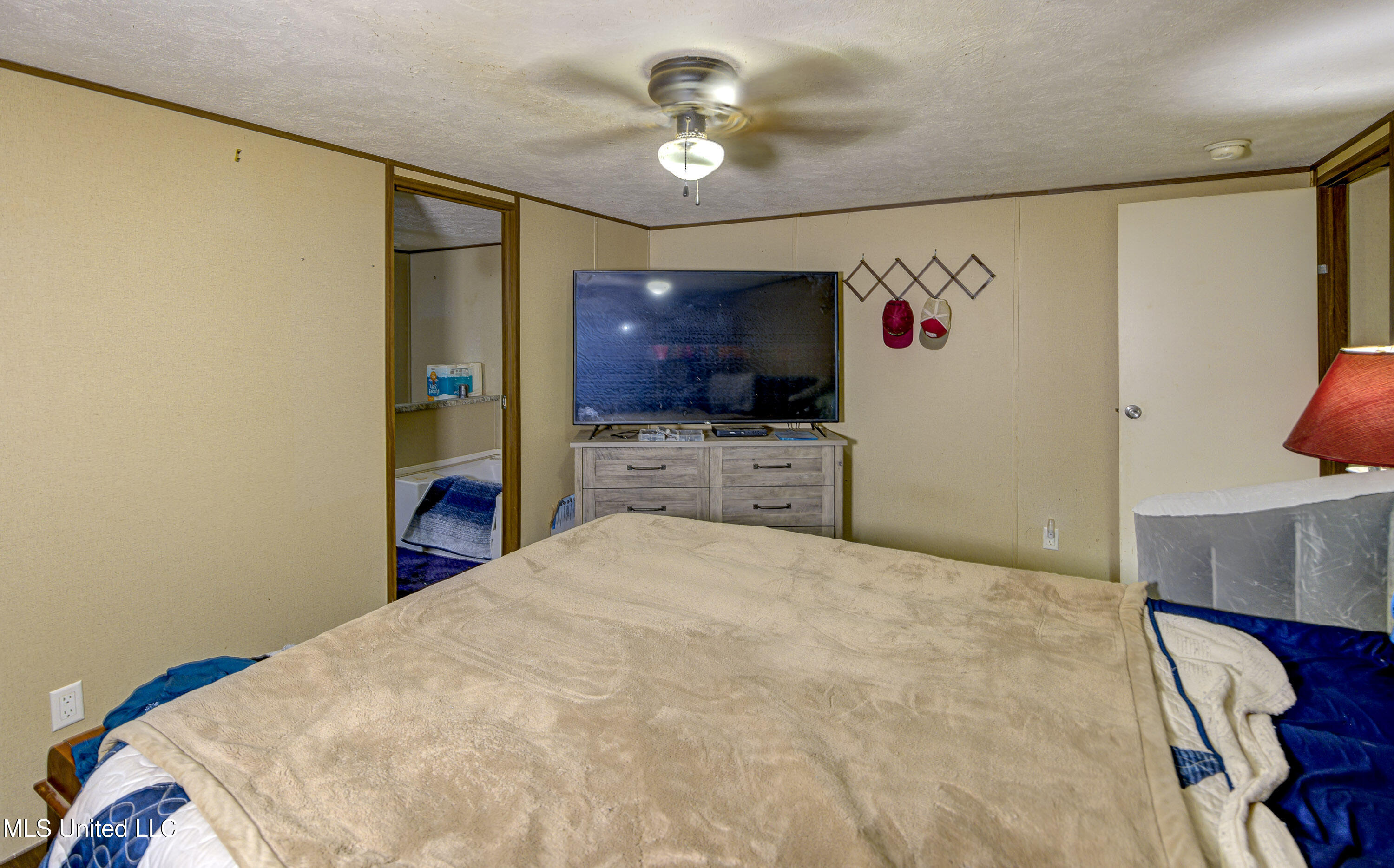 320 Roy Young Road Property Photo 14