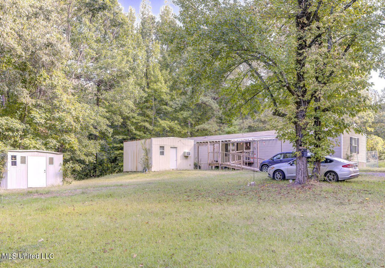 320 Roy Young Road Property Photo 18