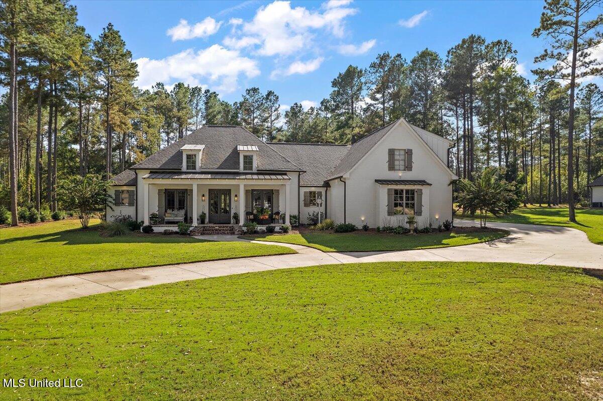 488 Viewpointe Way Property Photo 2