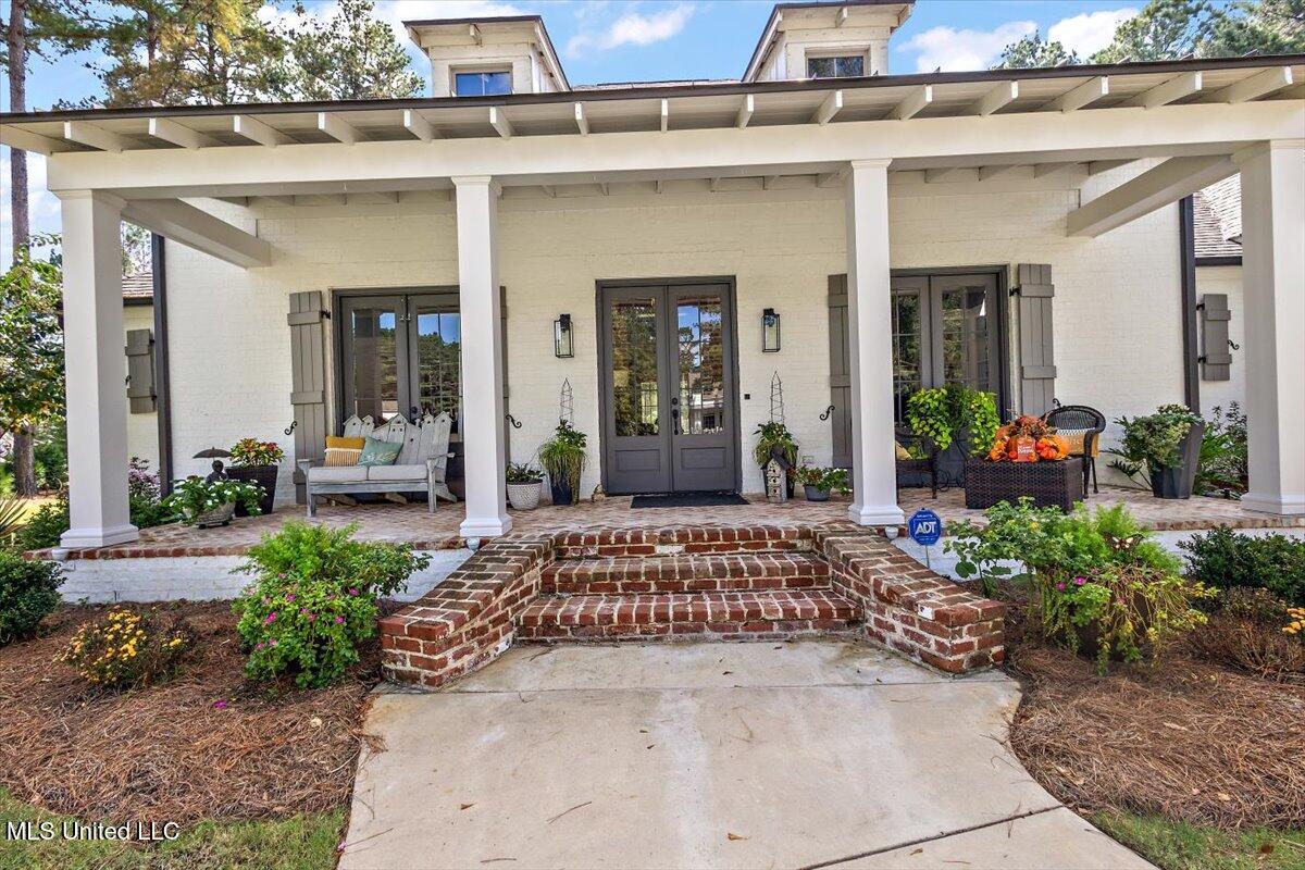 488 Viewpointe Way Property Photo 4