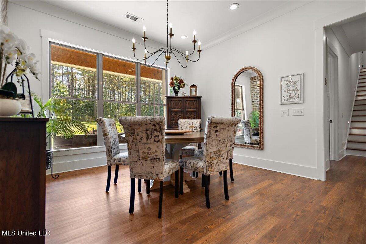 488 Viewpointe Way Property Photo 11