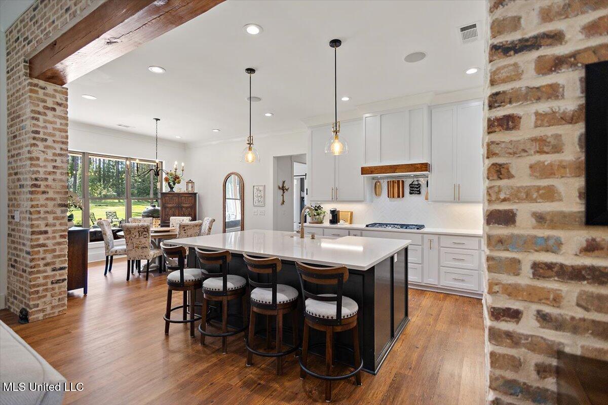 488 Viewpointe Way Property Photo 14