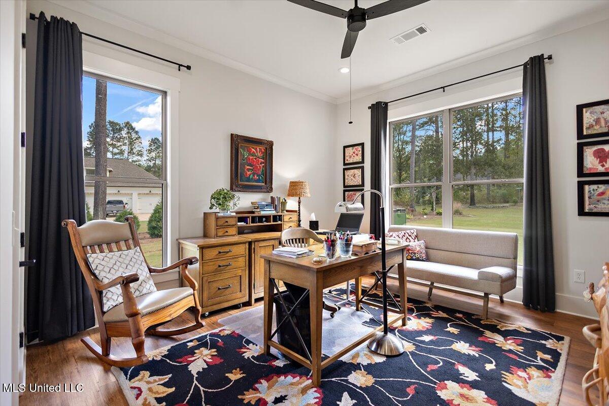 488 Viewpointe Way Property Photo 29