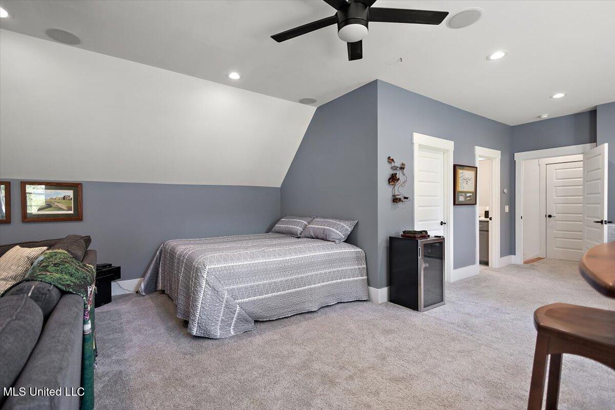 488 Viewpointe Way Property Photo 36