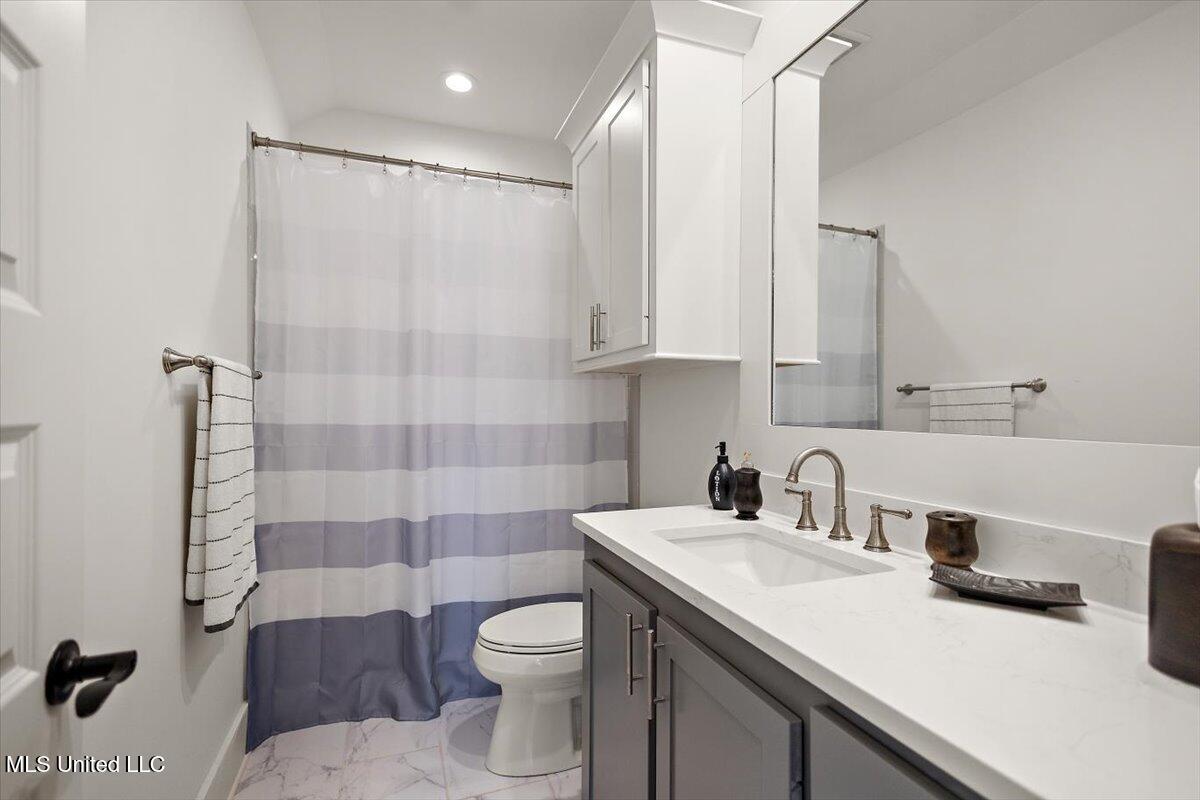 488 Viewpointe Way Property Photo 39