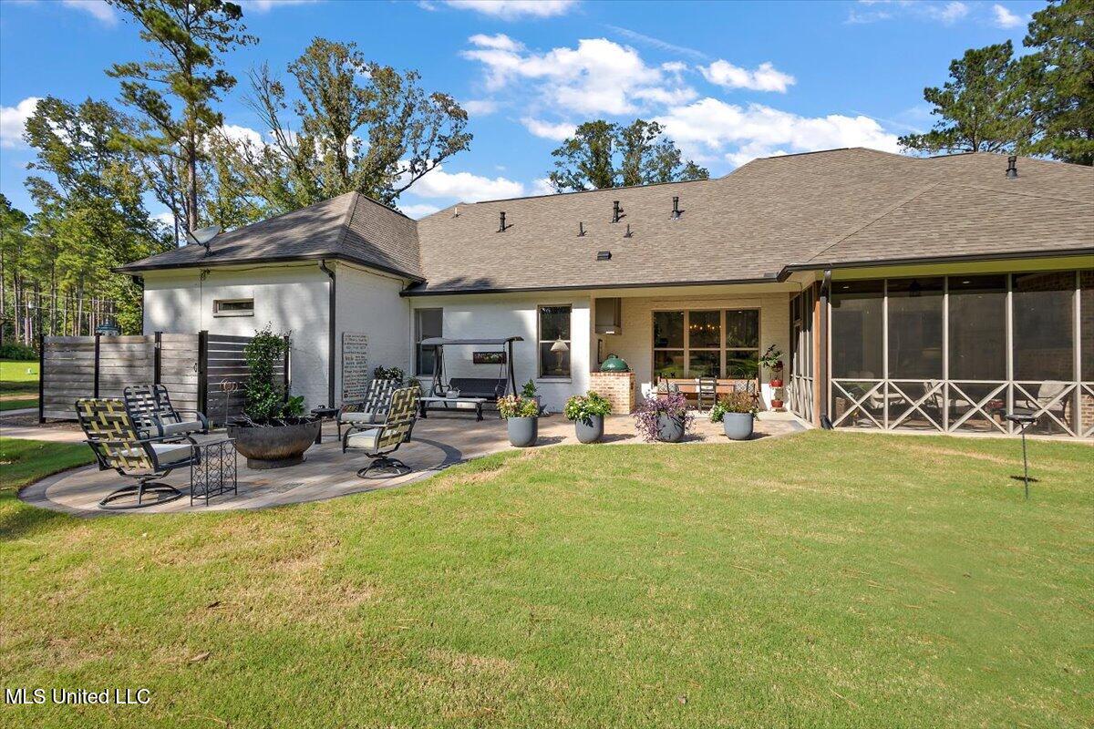 488 Viewpointe Way Property Photo 45