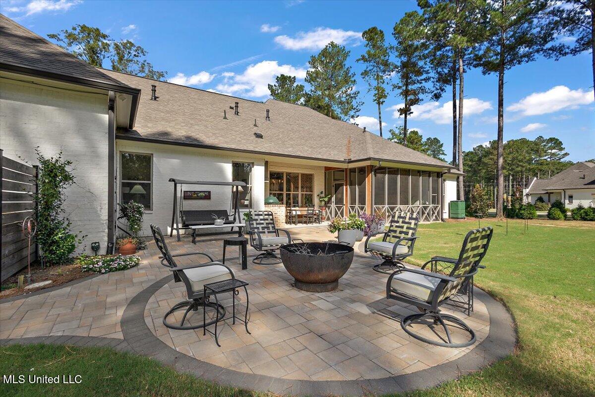 488 Viewpointe Way Property Photo 46