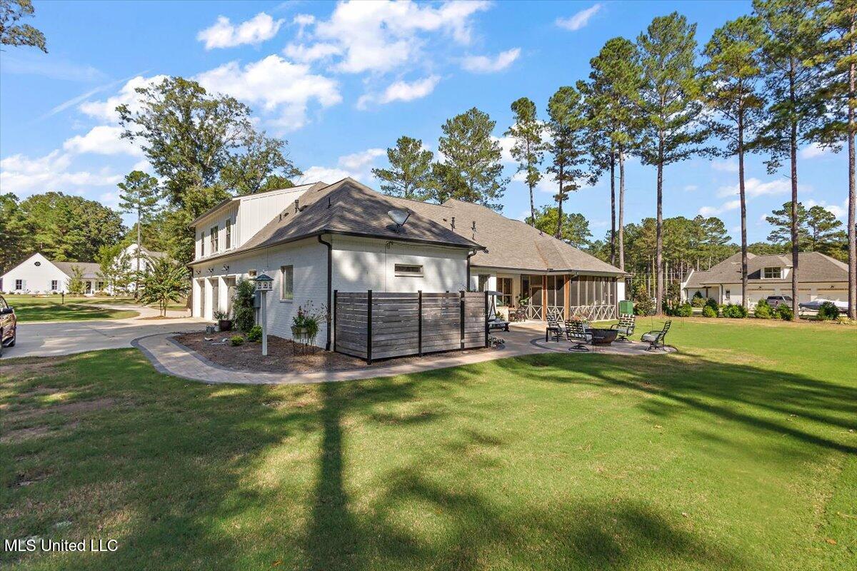 488 Viewpointe Way Property Photo 47