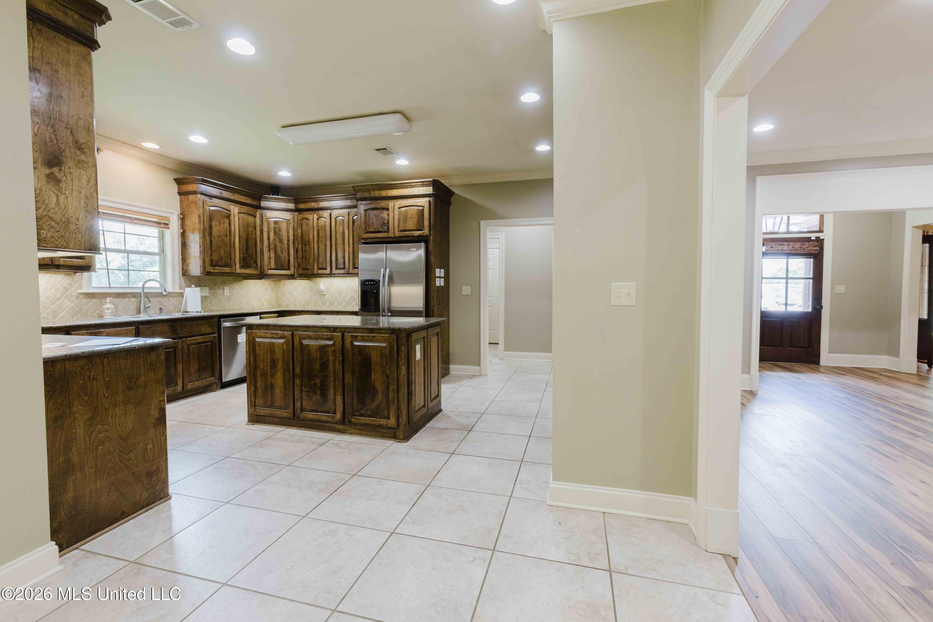 101 Sandstone Drive Property Photo 13