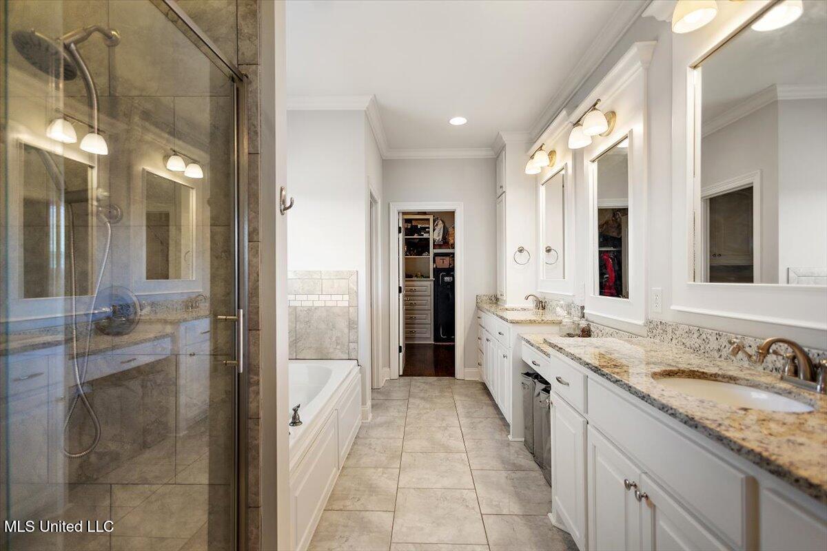 410 Duke Court Property Photo 19