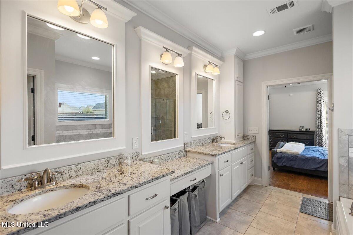 410 Duke Court Property Photo 21