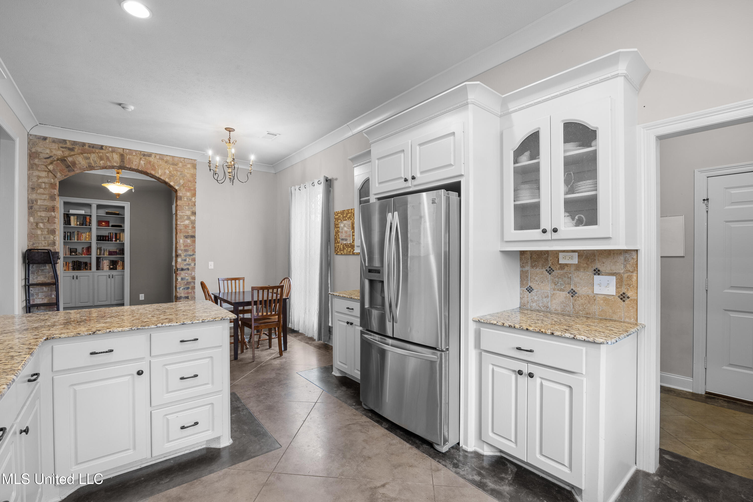 531 Willow Valley Circle Property Photo 11