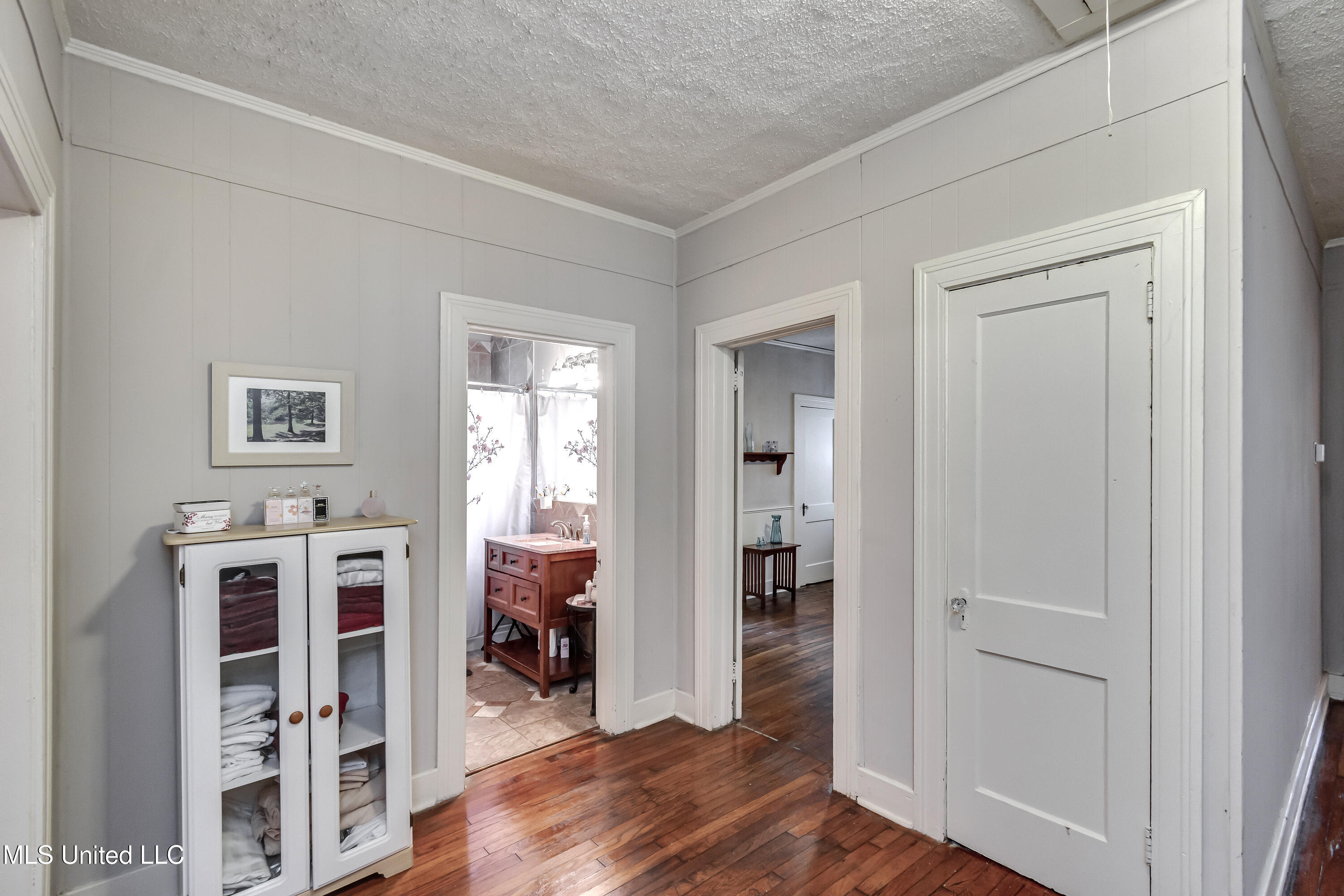 3935 Greaves Street Property Photo 29